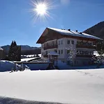 Apart-pension Wesenauerhof フシュル・アム・ゼー