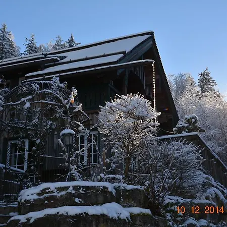 Apart-pension Wesenauerhof Guest house