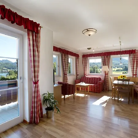 Apart-pension Wesenauerhof Guest house