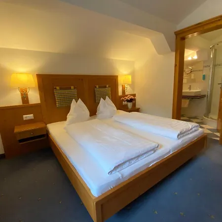 أبارت-بنسيون فيسينأورهوف 4* فوشل ام سي